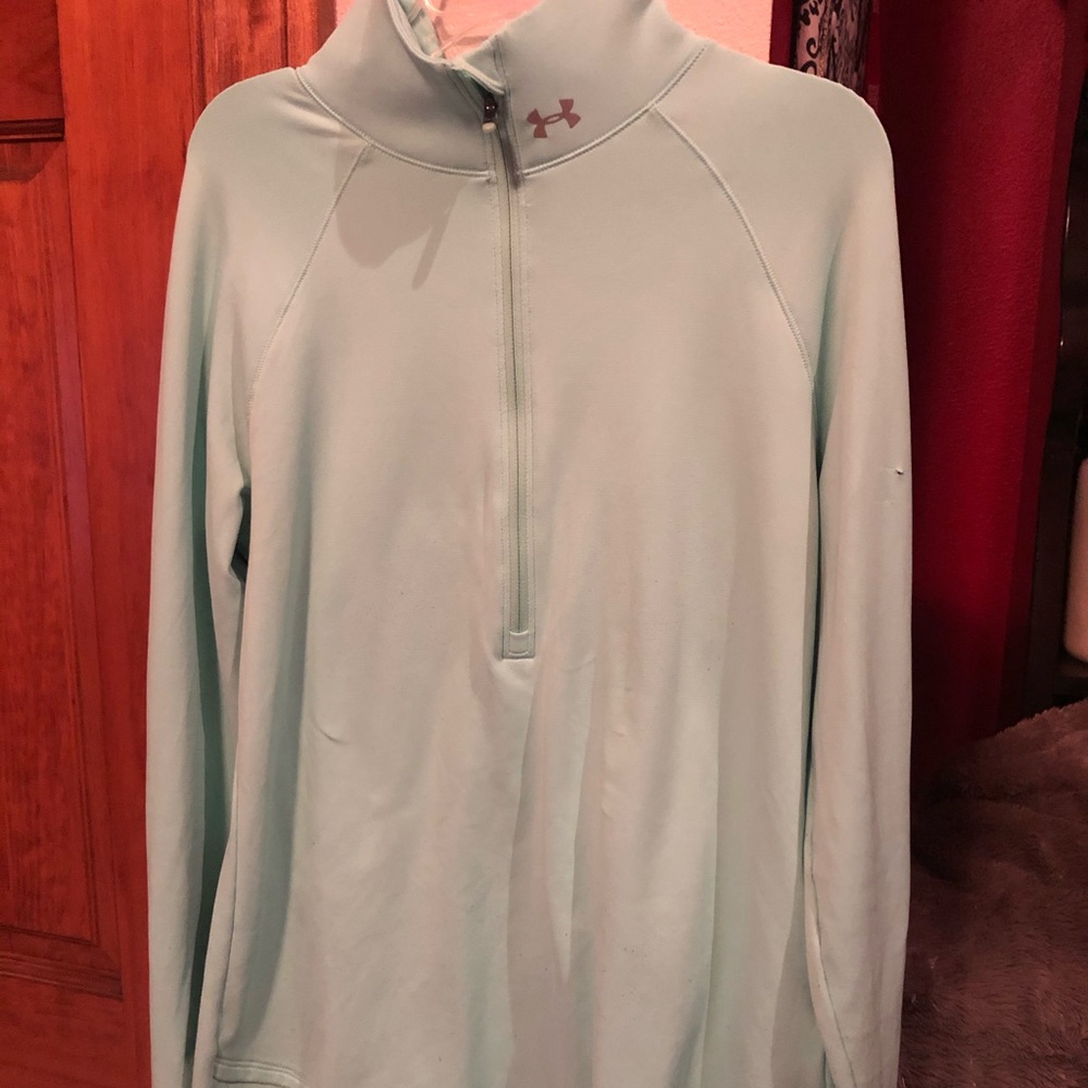 Under Armour half zip *READ*